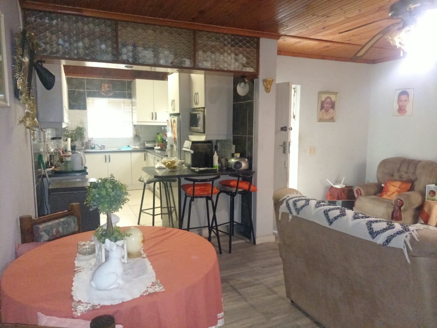 3 Bedroom Property for Sale in Westridge Western Cape